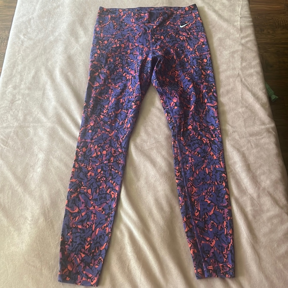 Nike leggings